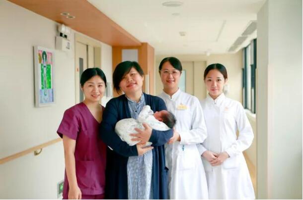 省婦幼尹愛華主任：說說我在愛博恩“坐月子”的經(jīng)歷
